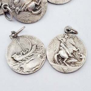 1 Pc St George Vintage Catholic Medal • Georgius Intempestate Securitas Safety in Storm Dragon Galilee