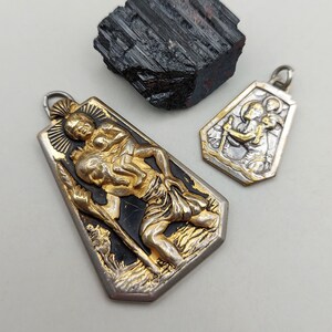 1 Pc St Christopher Pendant Medal • Vintage Patron Saint of Travelers - Religious Medallion