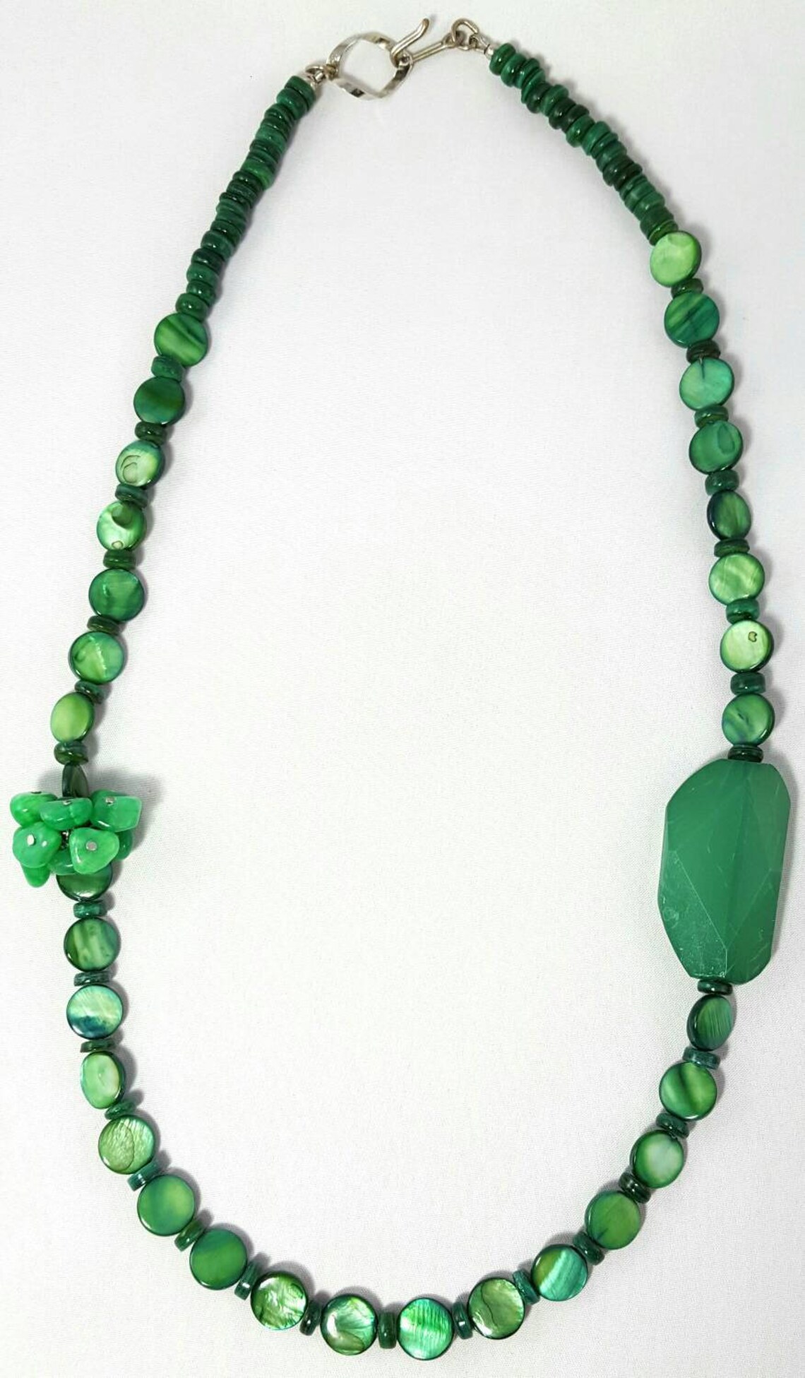 Green Shell Beaded Long Necklace Asymmetric Vintage Style - Etsy