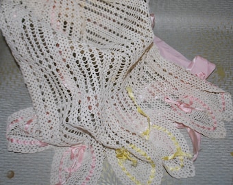 Vintage Apron, Crocheted