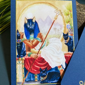 Carte d'autel de Bastet Déesse libérienne | Un artiste de l'ACEO échangeant des feuilles d'or | Égyptien ancien