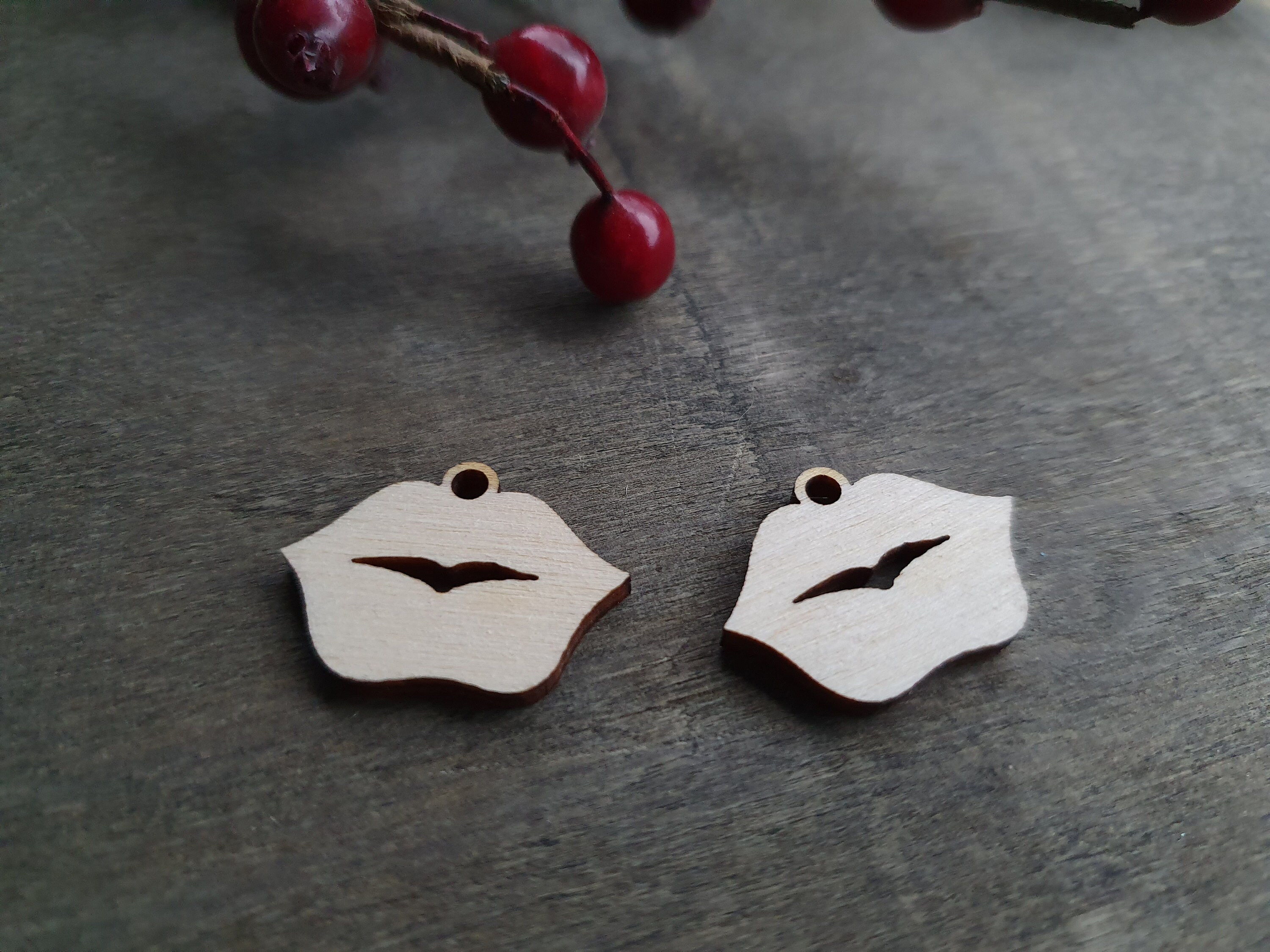 Wooden Earring Blanks 10 50 or 100 Pcs Lips Earring Blanks Etsy