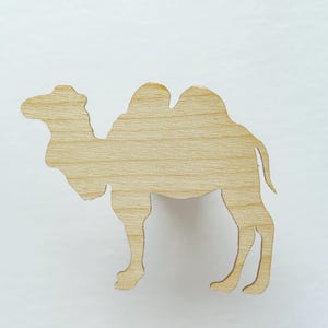Sagoma di cammello in legno grezzo tagliata al laser - Ritagli di cammello in legno - Pannelli di cammello in compensato - Scegli la TAGLIA!