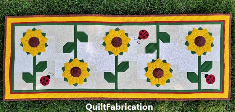 Sunflower Table Runner, Quilt Pattern, PDF Instant Download, Modern Dresden Flowers image 2