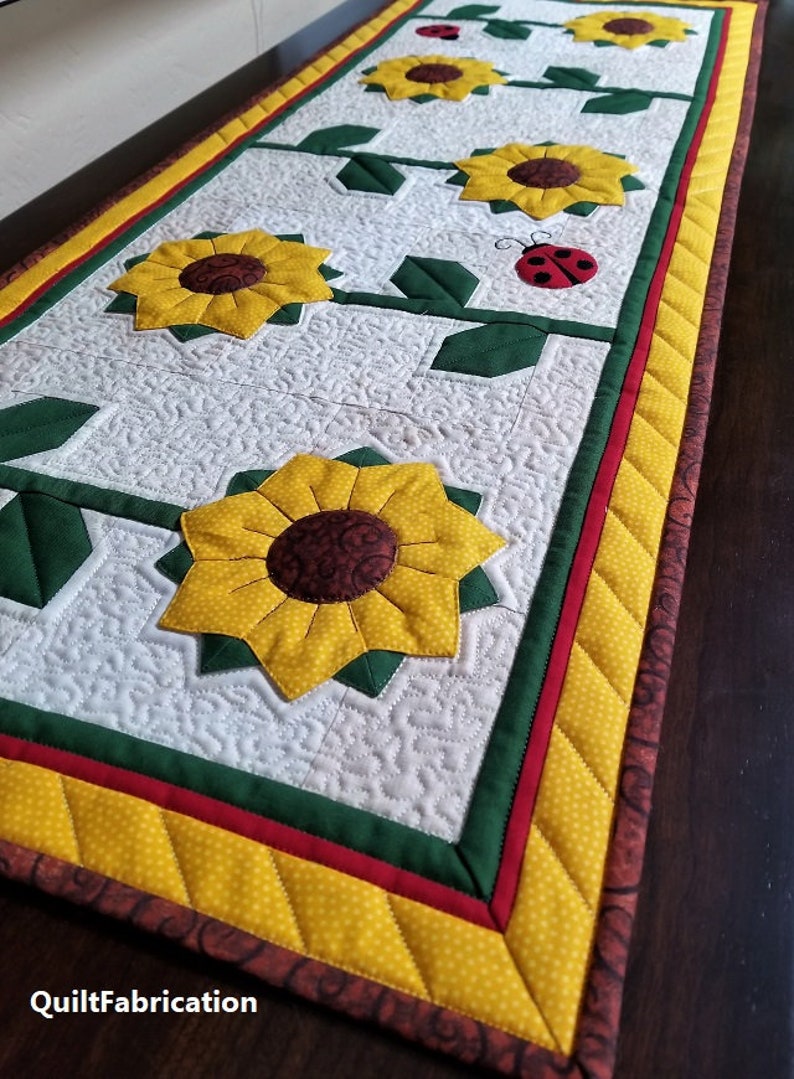 Sunflower Table Runner, Quilt Pattern, PDF Instant Download, Modern Dresden Flowers image 3