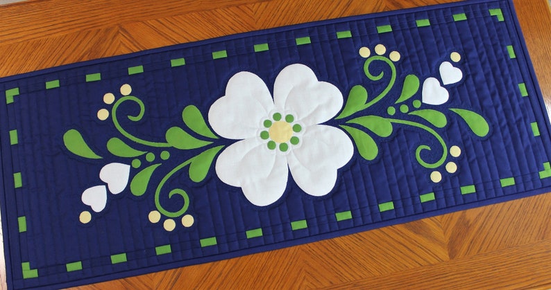 Spring Fling Table Runner, Instant PDF Download Quilt Pattern, Easy Beginner Floral Applique Table Decor image 7