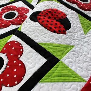 Ladybug Dance, Quilt Pattern, Applique Quilt, Baby Quilt, Wall Hanging, Easy Applique Quilt Pattern image 5