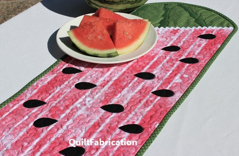 Watermelon Table Runner, Watermelon Decor, Table Decoration, Picnic Table Decor, Picnic Party, Summer Decorations, Quilt Pattern, Home Decor image 2