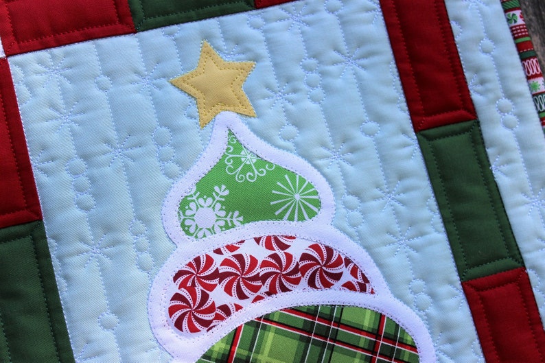 Christmas Trees Wall Hanging, Applique Quilt Pattern, Christmas Decoration, Easy PDF Pattern, Xmas Quilt, Xmas Decor, Xmas Tree, Paisley image 4