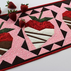 Chocolate Dipped Strawberries Table Runner, Instant Download PDF Quilt Pattern, Paper Pieced Intermediate Level image 7