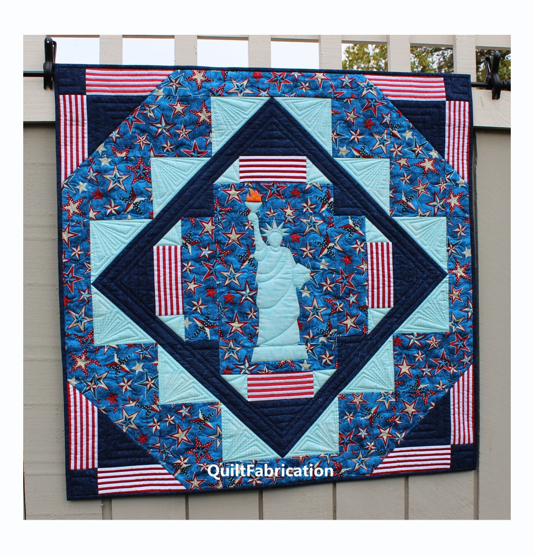 Liberty, Patriotic Wall Hanging, Easy Quilt Pattern, Instant PDF