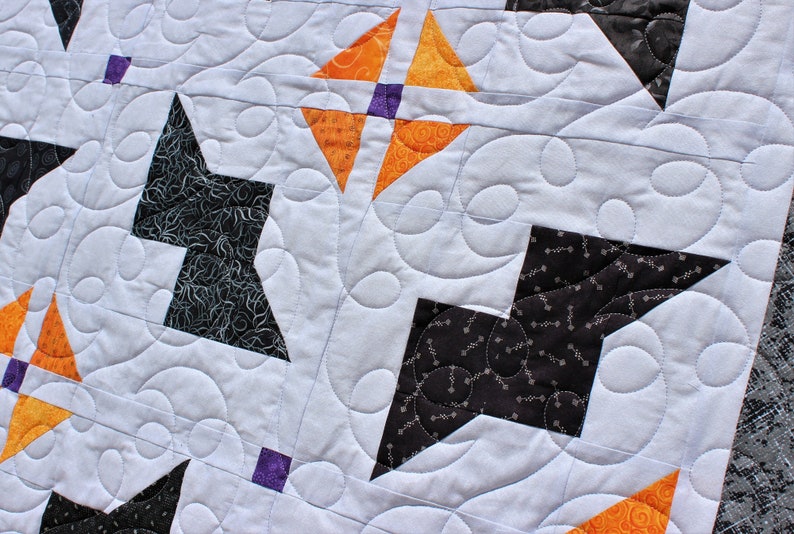 Just Batty, Halloween Quilt Pattern, Multi Sized, Easy Fall Quilt Pattern image 2