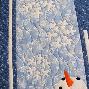 Let It Snow, Snowman, Snowflakes, Holiday Decor, Winter Wall Decor, Easy Applique Quilt Pattern image 3