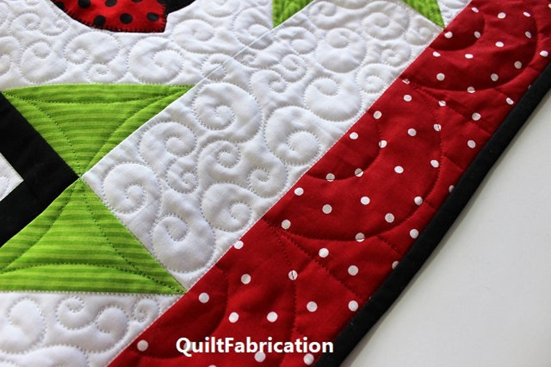 Ladybug Dance, Quilt Pattern, Applique Quilt, Baby Quilt, Wall Hanging, Easy Applique Quilt Pattern image 4