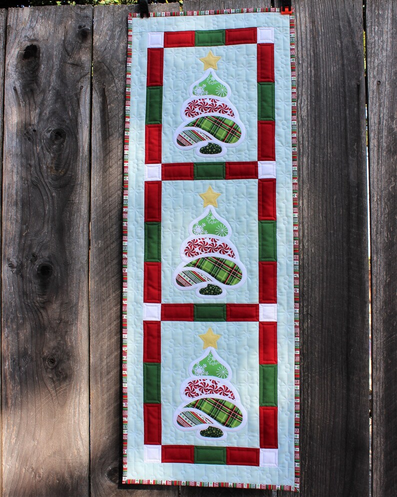 Christmas Trees Wall Hanging, Applique Quilt Pattern, Christmas Decoration, Easy PDF Pattern, Xmas Quilt, Xmas Decor, Xmas Tree, Paisley image 2