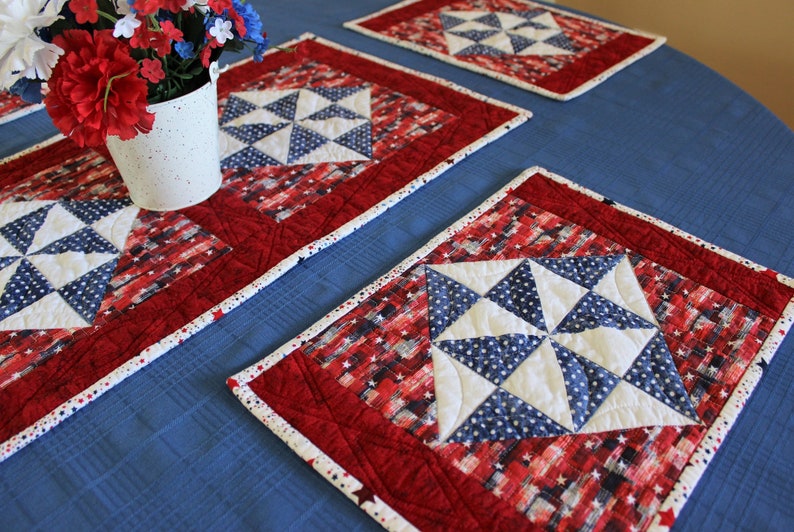 Holiday Stars, Placemat, Table Runner, Quilt Pattern, Home Decor, Easy Quilt Pattern, Christmas Decoration, Patriotic, Seasonal Decor image 2
