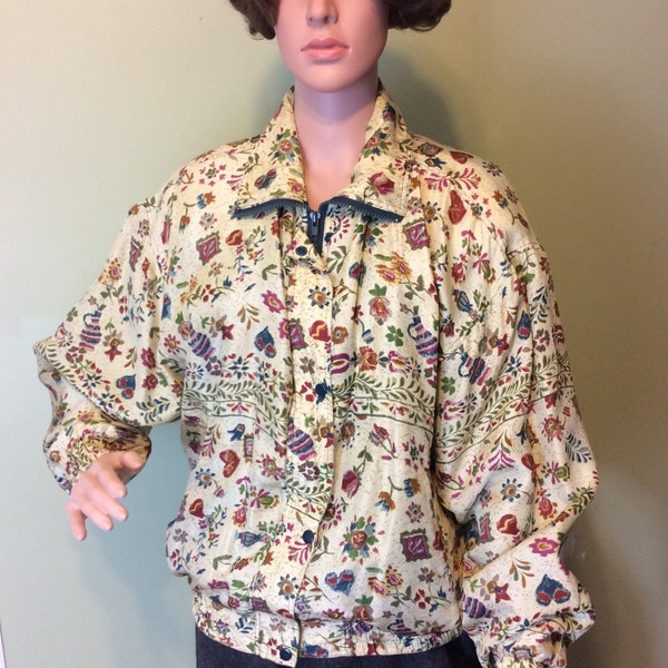 CLEARANCE: Late 80s/Early 90s Cream Floral Silk Windbreaker, M-L