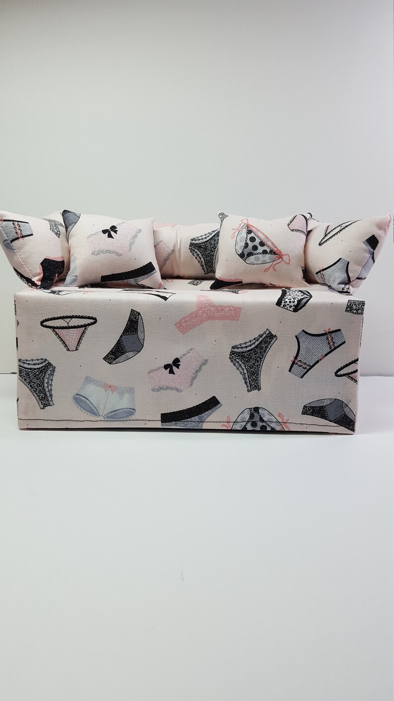 Hand-made Undergarments Couch/Sofa Tissue Box Cover image 1