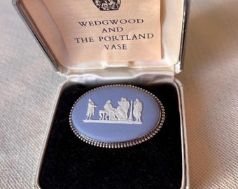 Vintage Wedgwood Jasperware Brooch in Original Box 925 Sterling Silver Collectible Jewellery Portland Vase Collection 1968