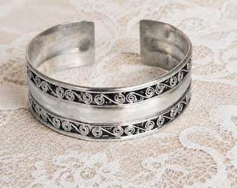 BA Suarti Sterling Silver 925 Balinese Scrollwork Cuff Bracelet – Vintage Ethnic Boho Jewellery