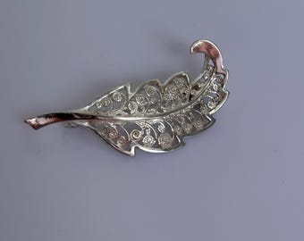 Vintage Sterling Silver 925 Filigree Openwork Feather Brooch, Delicate Leaf Pin, European “Sterling Foreign” Mark Elegant Gift for Her