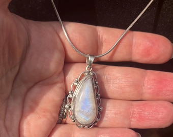 Teardrop Moonstone 925 Sterling Silver Pendant Necklace – Boho Blue Flash Jewellery