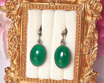 Vintage John Hart Iona Silver Green Agate Earrings, Mid Century Scottish Celtic Screw Back Dangles, Signed JH IONA SILVER Chalcedony Jewelry