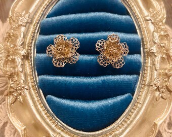 Vintage Italian Style Filigree 925 Sterling Silver Ornate Floral Flower Stud Earrings