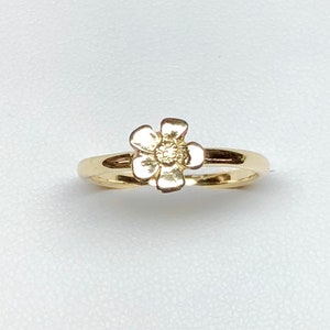 Forget me not ring.