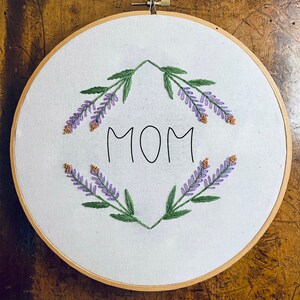 MOM with lavender (embroidery pattern) - instant download