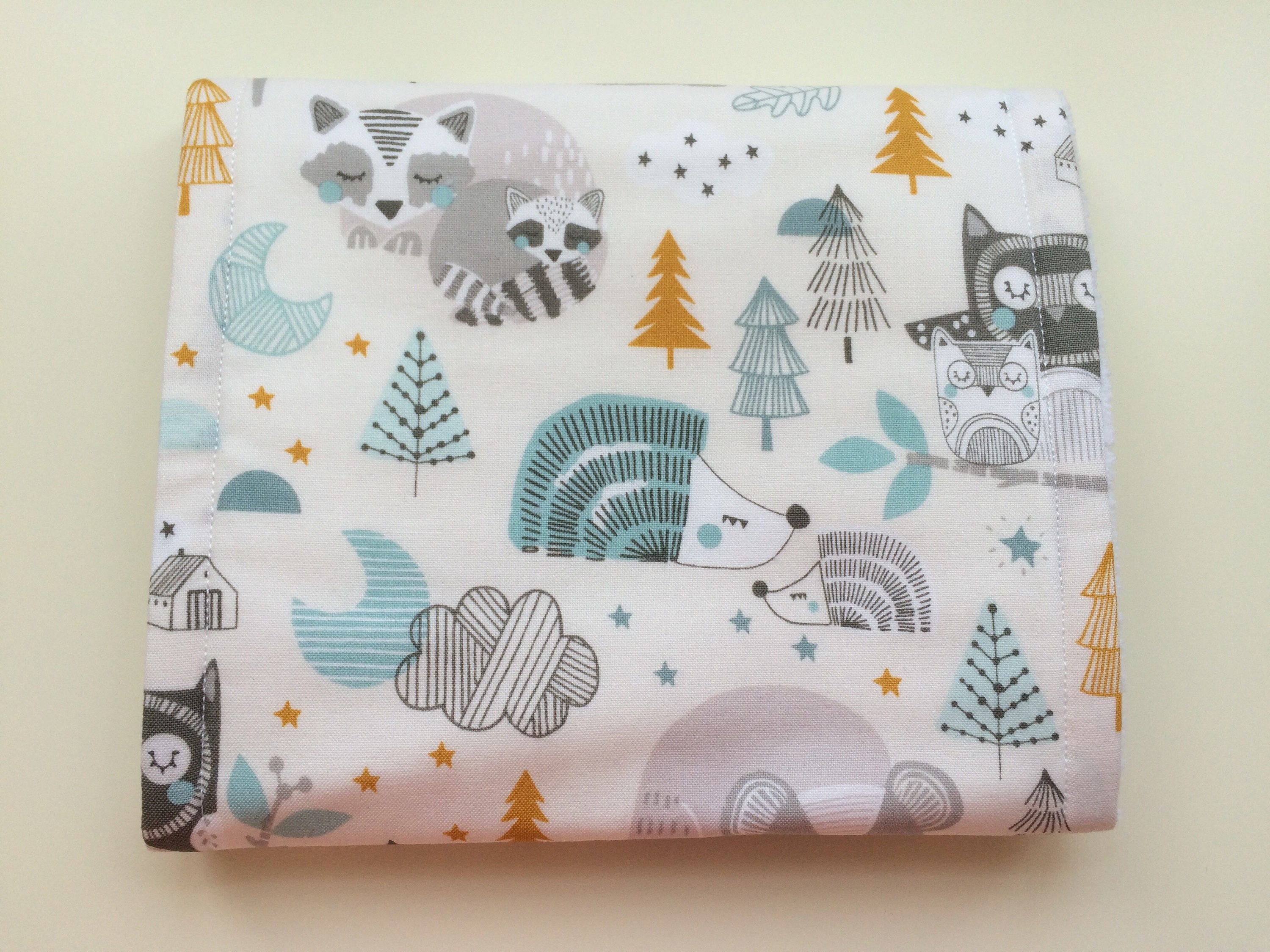 Animals Burp Cloth, Woodland Spit up Rag, Baby Burping Pad, Newborn