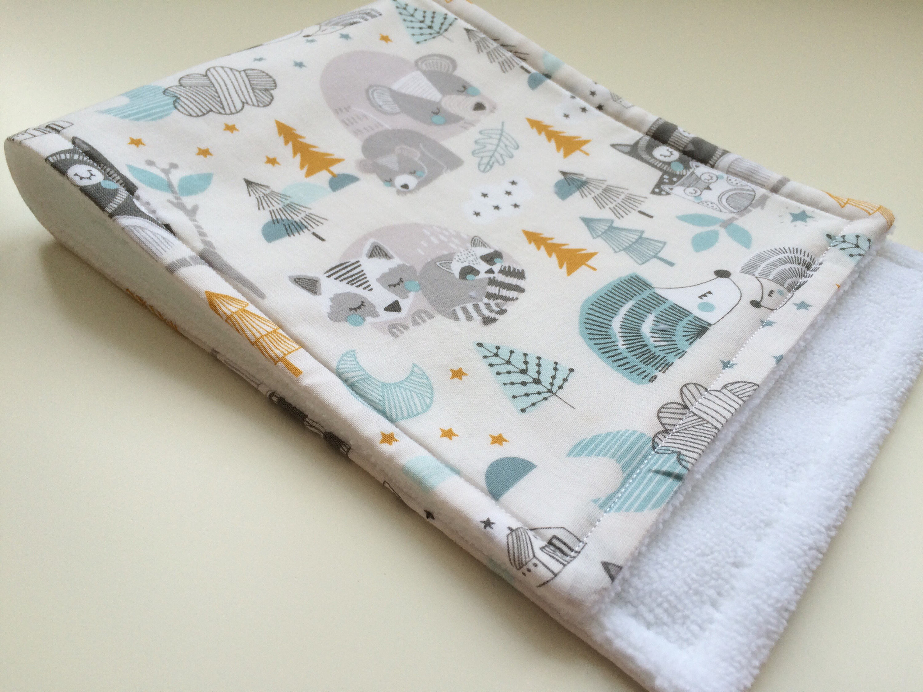 Animals Burp Cloth, Woodland Spit up Rag, Baby Burping Pad, Newborn