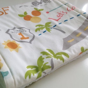 Chiffon de burp des États-Unis, chiffon de crachat de bébé de carte, coussin de rot organique, chiffon de burp d'état américain, cadeau de nouveau-né, cadeau de nouveau parent, impression moderne de coton