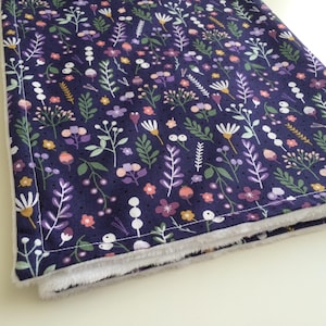 Floral blanket, Purple baby blanket, Baby girl blanket, Pretty newborn gift, Baby girl gift, Baby shower gift, Purple floral blanket
