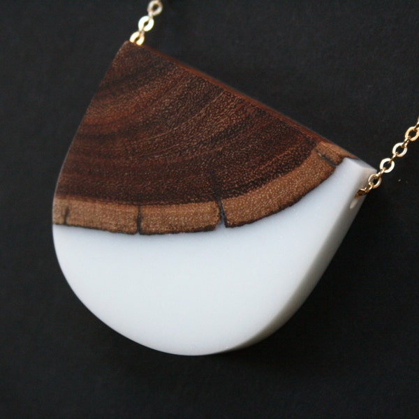 Huge minimalist pendant / necklace hadmade from Australian wood and white resin on a 16k gold-plated chain. Made in Australia