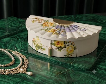 Cottagecore Floral Jewelry Box – Vintage Wood Trinket Keepsake Chest