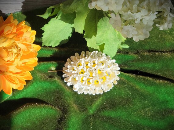 Vintage Brooch 1940's White Bouquet Style - image 1