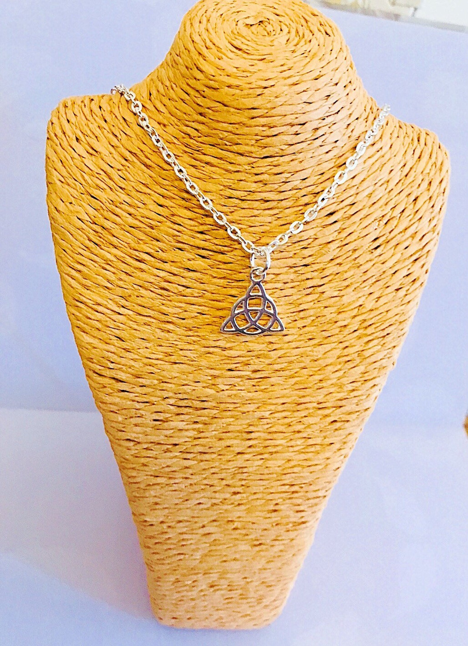 Celtic Knot Necklace Celtic Triqetra Traditional Scottish Etsy