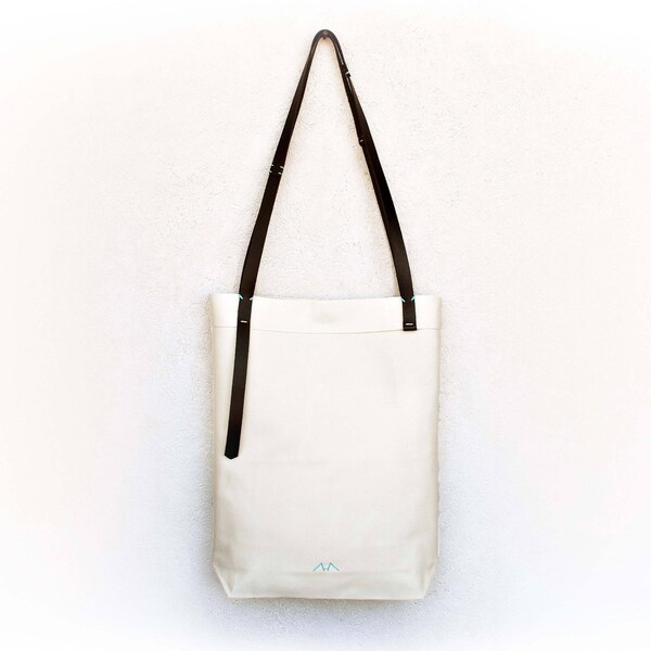 Plain canvas tote, canvas carryall, maid of honor tote, heavy canvas tote bag, wedding welcome bag, every day carry