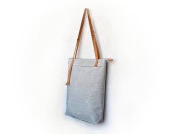 Daybag, waterproof tote bag, simple crossbody bag, concealed carry bag, hipster tote bag, urban tote, canvas carryall, every day carry