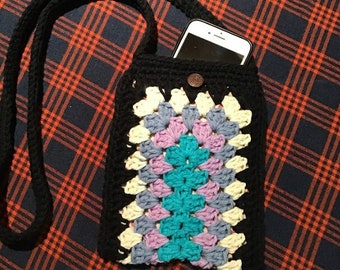 Granny Square Crossbody Bag Crochet Pattern