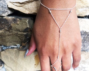 Silver Minimalist Hand Chain Bracelet, Dainty Hand Ring Bracelet, Ring Chain Bracelet, Finger Bracelet, Girlfriend Gift, Gehati