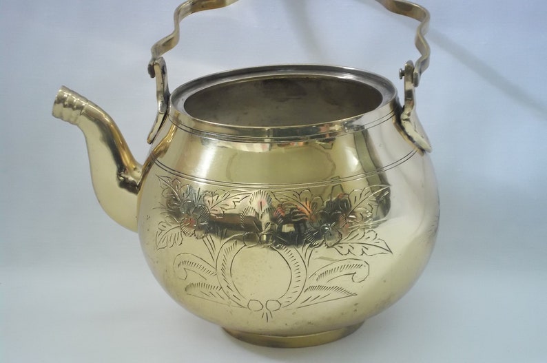 Kettle With Lid And Handle Cottage Decor Vintage Etched Brass Tea Pot Vintage Coffee Pot Farmhouse Decor