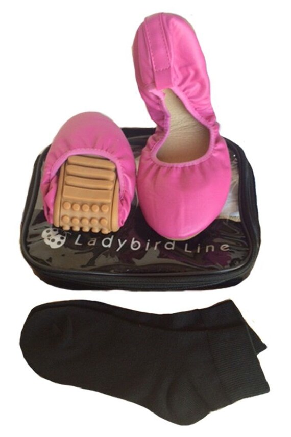 pink non slip shoes