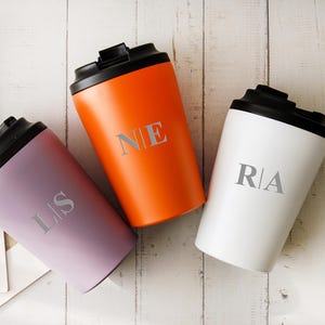 Personalisierter Becher 12 oz, Urlaubsbecher, Isolierter Kaffeebecher, weiße Becher besonders angefertigt, Laser gravierter Becher 25071402