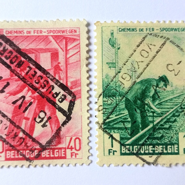 Lot of two 1 40 Fr belgian francs postage stamps chemins de fer Spoorwegen railway railroad workers Brussel Belgium Belgie Belgique 1940s