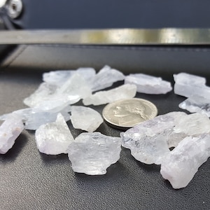 Kunzite Crystals, natural Kunzite Stones
