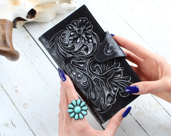 The BETTY-Women's Black Tooled Leather Bifold Wallet-Western Leather Clutch Wallet-Genuine Cowhide Hand Stitched Leather Credit Card Wallet