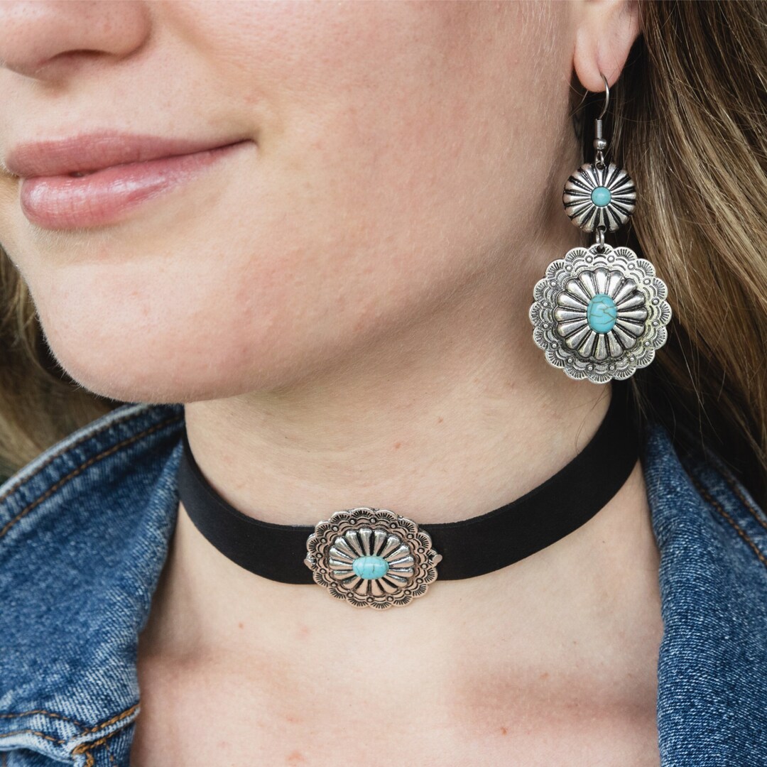 Bride Western Cuir Avec Conchos Argent – Taille Cheval – Livraison Gratuite !