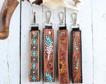 Western Leather Keychain Wristlet-Personalized Key Fob-Cowgirl Car Key Wristlet-Western Key Strap-Wrist Keychain-Leather Carabiner Key Clip